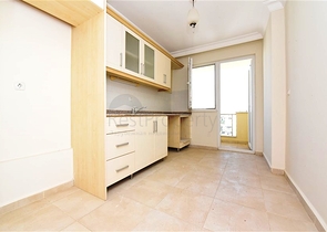 شقة 4+1 مع مطبخ منفصل في محمودلار