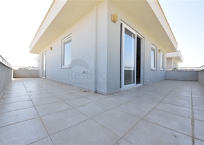 شقة 4+1 مع مطبخ منفصل في محمودلار