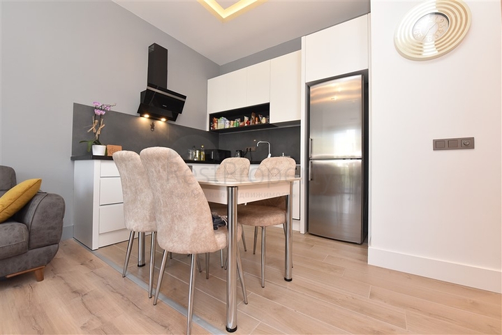 شقة مريحة بغرفة نوم واحدة من فئة متميزة في منطقة كليوباترا