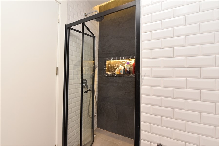 شقة مريحة بغرفة نوم واحدة من فئة متميزة في منطقة كليوباترا