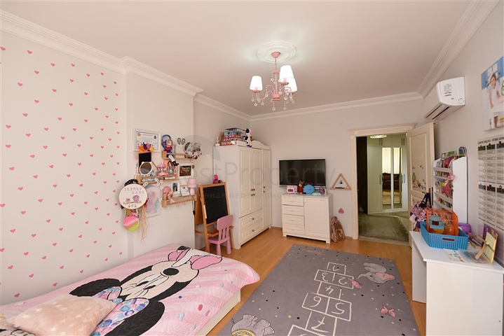 شقة مفروشة 2 + 1 في منطقة كليوباترا 