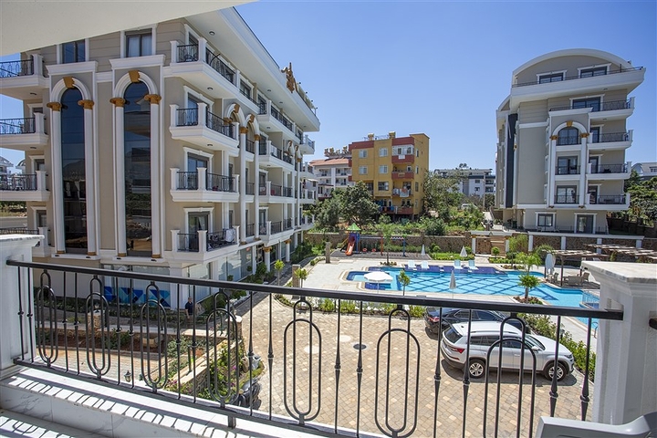 شقة مفروشة 2 + 1 من المالك في مجمع مرموق في منطقة أوبا