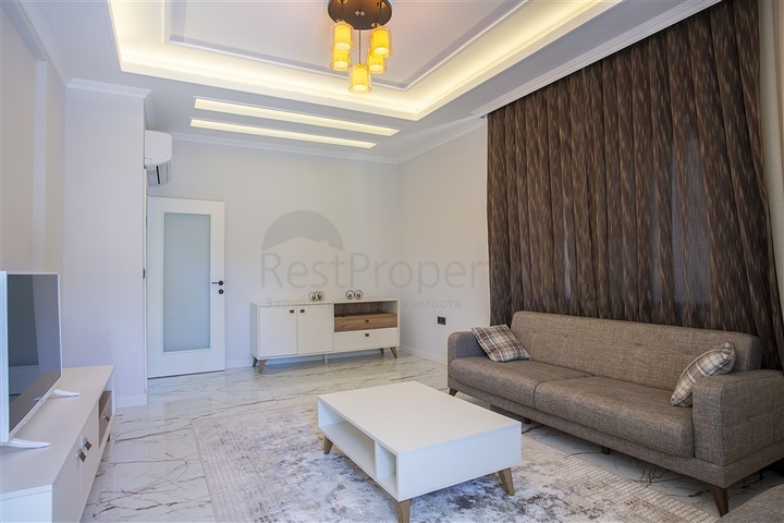 شقة مفروشة 2 + 1 من المالك في مجمع مرموق في منطقة أوبا