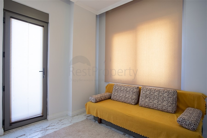 شقة مفروشة 2 + 1 من المالك في مجمع مرموق في منطقة أوبا