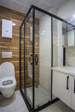 شقة مفروشة 2 + 1 من المالك في مجمع مرموق في منطقة أوبا