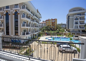 شقة مفروشة 2 + 1 من المالك في مجمع مرموق في منطقة أوبا