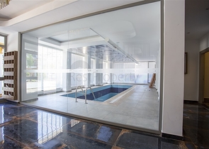 شقة مفروشة 2 + 1 من المالك في مجمع مرموق في منطقة أوبا