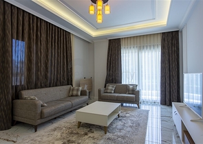 شقة مفروشة 2 + 1 من المالك في مجمع مرموق في منطقة أوبا