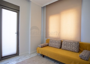 شقة مفروشة 2 + 1 من المالك في مجمع مرموق في منطقة أوبا