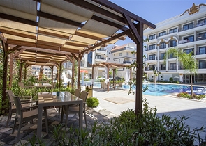 شقة مفروشة 2 + 1 من المالك في مجمع مرموق في منطقة أوبا