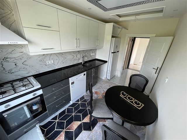 بنتهاوس من خمس غرف في أفسالار مطلة على البحر