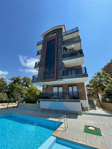 بنتهاوس من خمس غرف في أفسالار مطلة على البحر