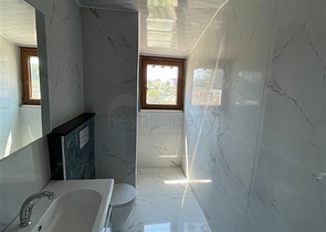 بنتهاوس من خمس غرف في أفسالار مطلة على البحر