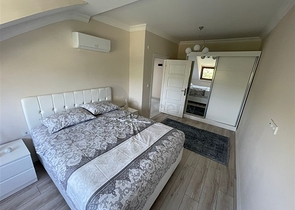 بنتهاوس من خمس غرف في أفسالار مطلة على البحر