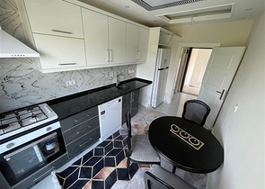 بنتهاوس من خمس غرف في أفسالار مطلة على البحر