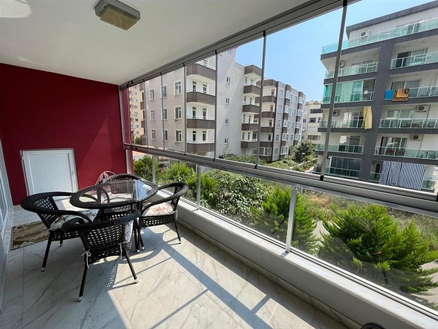 شقة 3+1 مع مطبخ منفصل في منطقة محمودلار