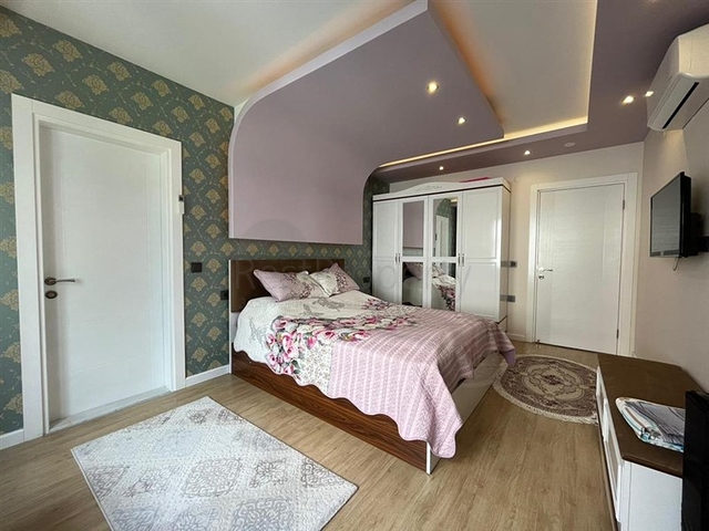 شقة 3+1 مع مطبخ منفصل في منطقة محمودلار