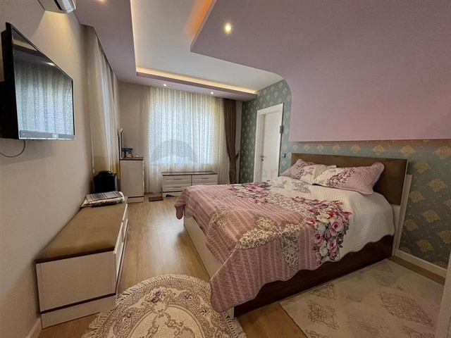 شقة 3+1 مع مطبخ منفصل في منطقة محمودلار