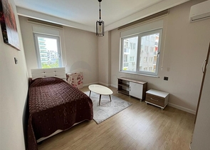 شقة 3+1 مع مطبخ منفصل في منطقة محمودلار