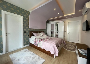 شقة 3+1 مع مطبخ منفصل في منطقة محمودلار