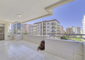 شقة 2+1 على بعد 300 متر من البحر في منطقة محمودلار