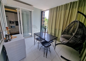 سعر منافس - شقة مؤثثة -طابق مرتفع - ضمن مجمع سكني في مهموتلار / الانيا 