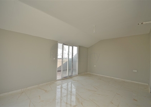 بنتهاوس واسع 3+1 مع إطلالات على البحر والجبل