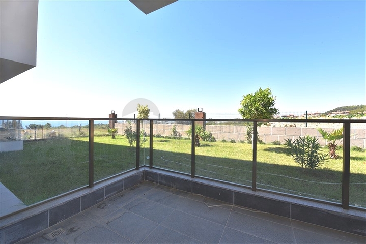 شقة 2+1 مع أثاث وأجهزة في مجمع جديد في منطقة إنجيكوم 