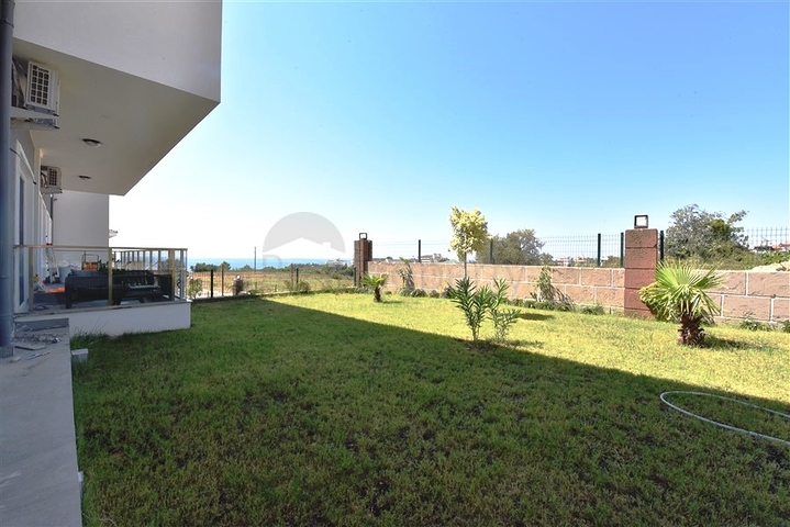 شقة 2+1 مع أثاث وأجهزة في مجمع جديد في منطقة إنجيكوم 