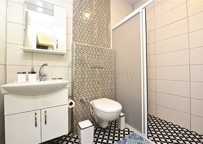 شقة 2+1 مع أثاث وأجهزة في مجمع جديد في منطقة إنجيكوم 