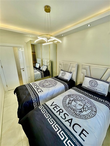 شقة 2+1 في منطقة كيستل الساحلية