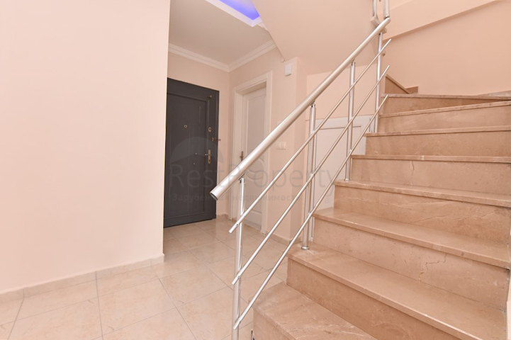 بنتهاوس كبير 4+1 بمساحة 165 م2