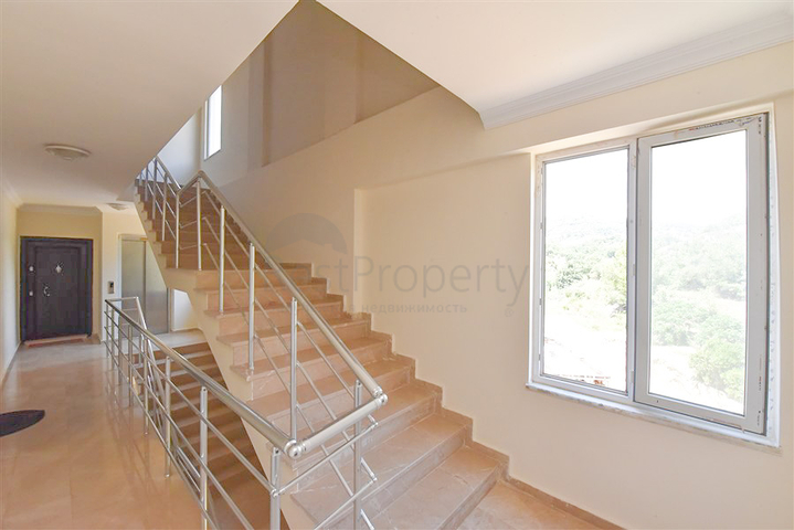 بنتهاوس كبير 4+1 بمساحة 165 م2