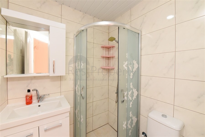 بنتهاوس كبير 4+1 بمساحة 165 م2