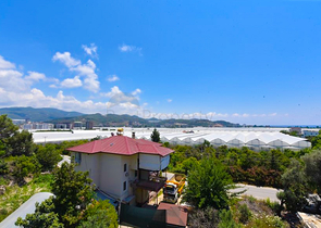 بنتهاوس كبير 4+1 بمساحة 165 م2