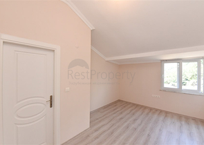 بنتهاوس كبير 4+1 بمساحة 165 م2