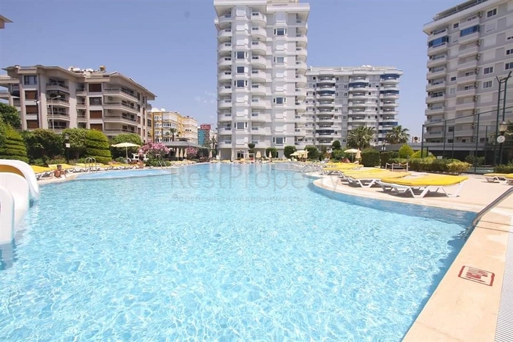 شقة 2 + 1 على الساحل الأول في توسمورا