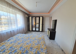 شقة 2 + 1 على الساحل الأول في توسمورا