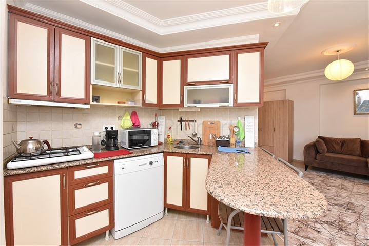 شقة 1+1 في منطقة توسمور 