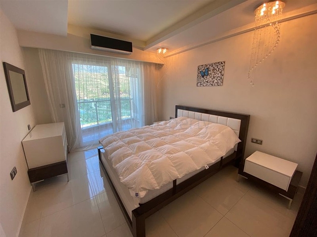 شقق من أربع غرف في محمودلار