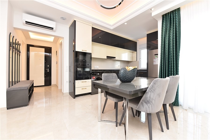 شقق 1+1 في مجمع سكني جديد