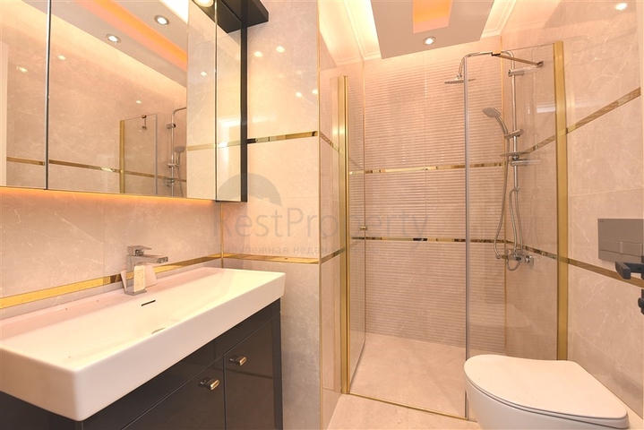 شقق 1+1 في مجمع سكني جديد