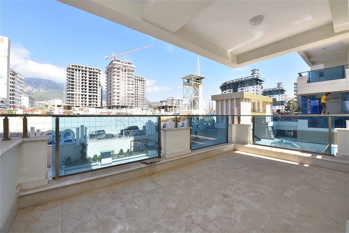 شقق 1+1 في مجمع سكني جديد