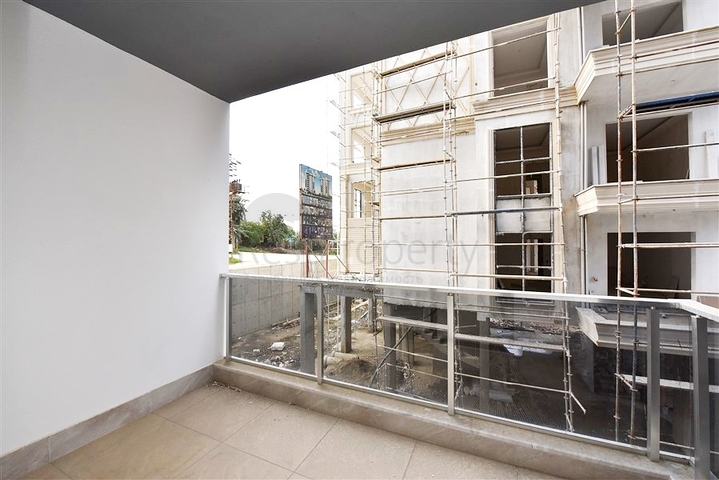 شقة 1+1 للبيع في حي محمودلار