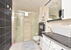 شقة فسيحة على مسافة قريبة من البحر في منطقة مريحة في كيستيل