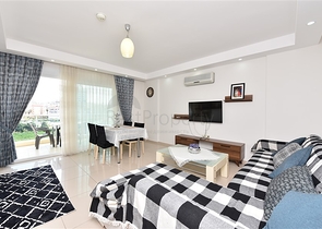 شقة فسيحة على مسافة قريبة من البحر في منطقة مريحة في كيستيل