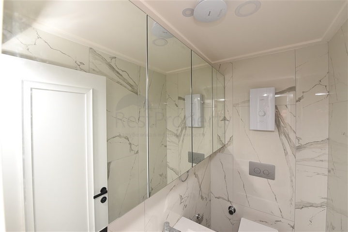 بنتهاوس فاخر 2 + 1 على كليوباترا