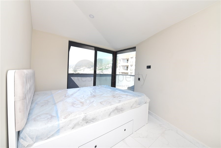 بنتهاوس فاخر 2 + 1 على كليوباترا