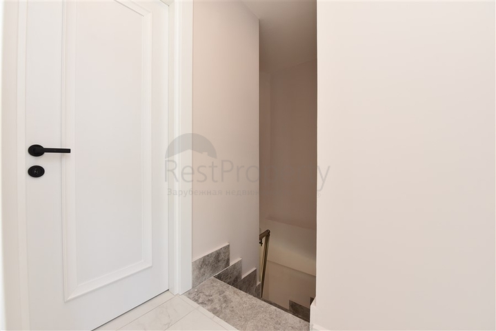 بنتهاوس فاخر 2 + 1 على كليوباترا