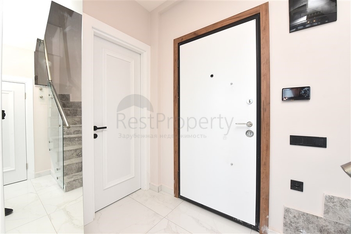 بنتهاوس فاخر 2 + 1 على كليوباترا